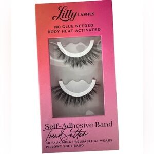 Lilly lashes
Trendsetter
SELF-ADHESIVE
Natural Volume + Medium Length